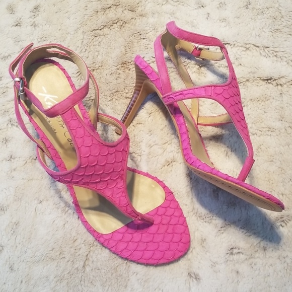 Kenneth Cole Shoes - Kenneth Cole New York Pink Sewen Scales Heels